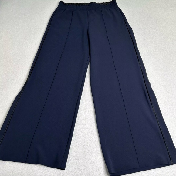 Athleta Women's Size 12 Metropolis Wide Leg Pull On Pant Navy Blue 530635 - Picture 2 of 11